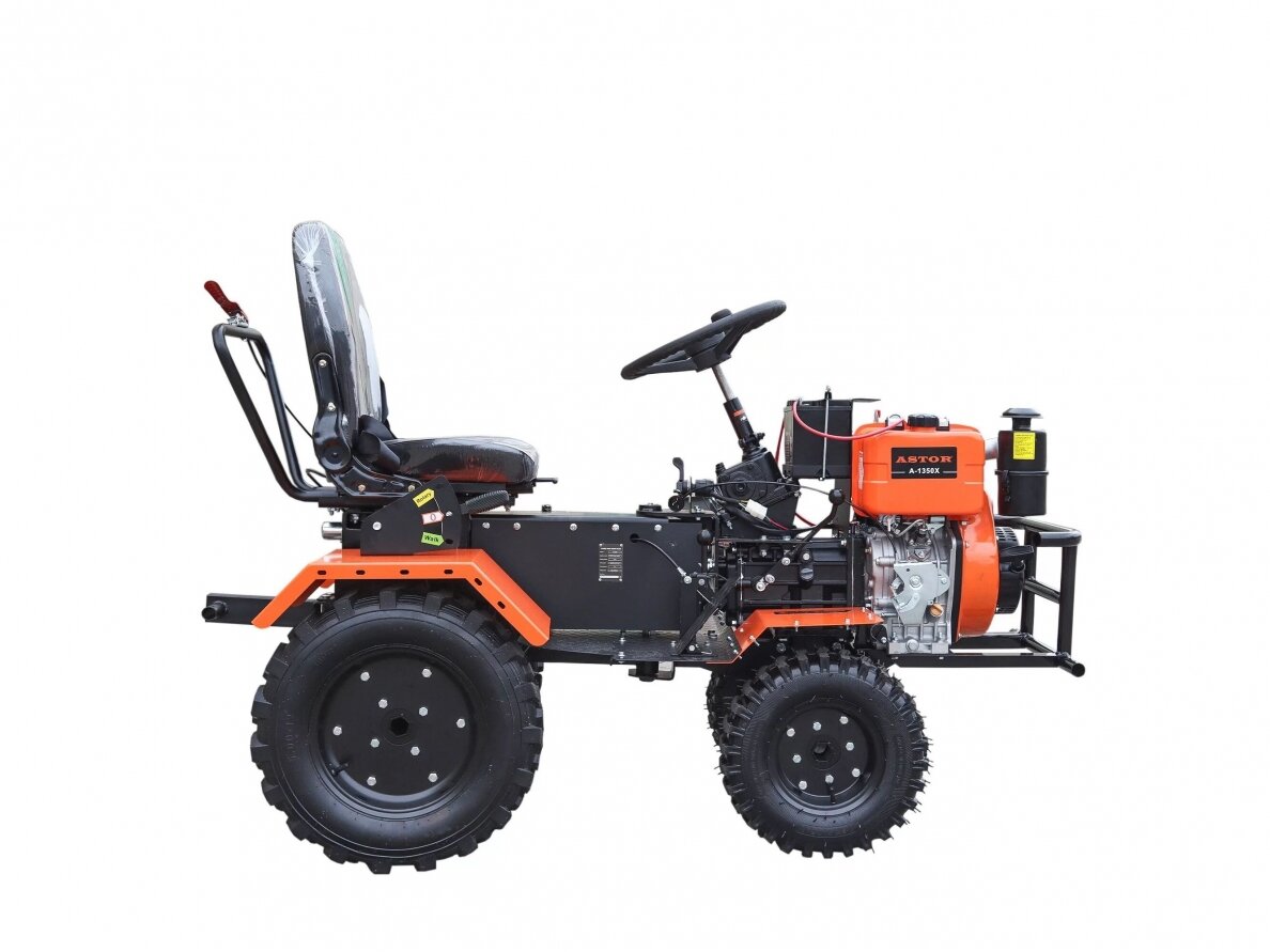 4x4 дизельный мини трактор Astor - A-1350x, 9.2 кВт 1