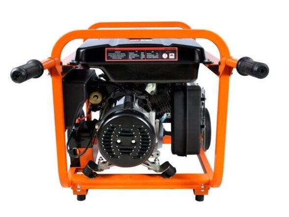 Bass Polska generatorius AVR su įtampos stabilizatoriumi 6,5 kW 2 Bass Polska generatorius AVR su įtampos stabilizatoriumi 6,5 kW 2
