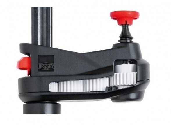 Bessey GearKlamp GK60 spaustuvas su reduktoriumi, maks. spaudimo ilgis 600 mm 2 Bessey GearKlamp GK60 spaustuvas su reduktoriumi, maks. spaudimo ilgis 600 mm 2