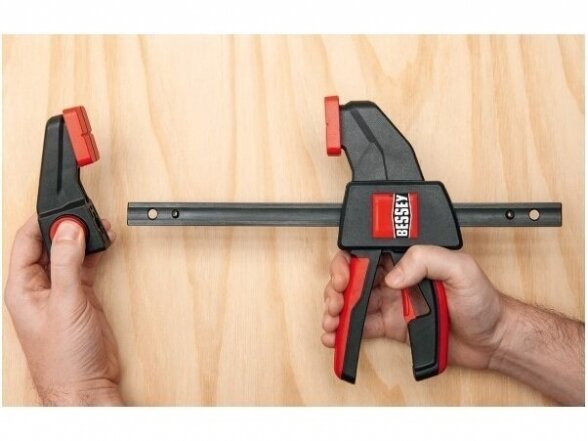 Bessey зажим EZXL60-9 для работы одной рукой, макс. длина зажима 600 мм, глубина горла 90 мм 5 Bessey зажим EZXL60-9 для работы одной рукой, макс. длина зажима 600 мм, глубина горла 90 мм 5