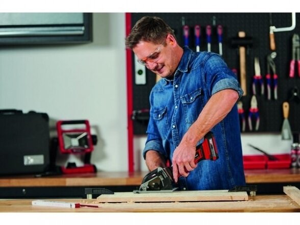 Einhell TE-CS 18/89 Li - Solo Cordless Mini Circular Saw, without charger and battery 2 Einhell TE-CS 18/89 Li - Solo Cordless Mini Circular Saw, without charger and battery 2