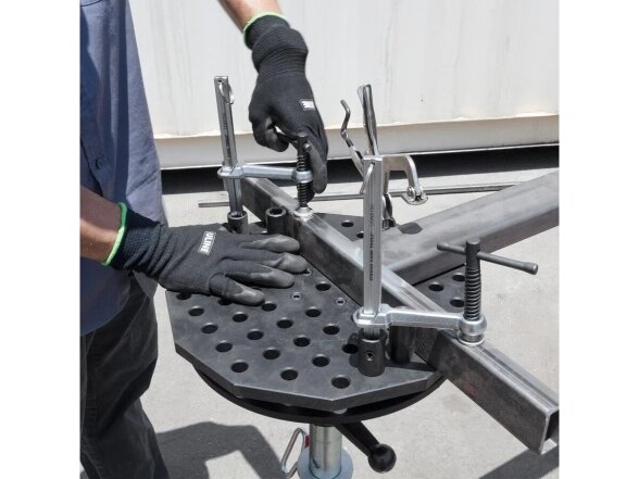 Mobile tripod welding stand Scout 350mm | 16 mm system 3