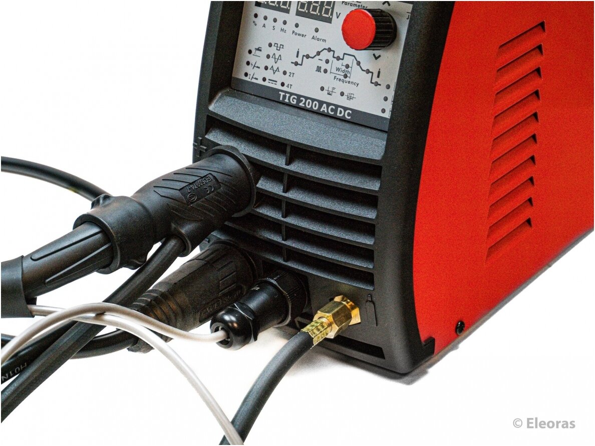 Сварочный аппарат WTL TIG 200 AC/DC Pulse JOB, 200A, 230V 2 Сварочный аппарат WTL TIG 200 AC/DC Pulse JOB, 200A, 230V 2