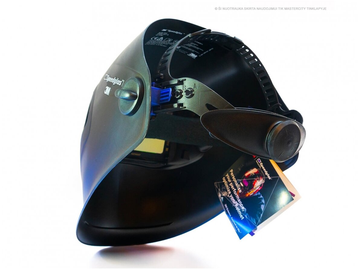 3M Speedglas 100 with 100-V filter Welding Helmet 2