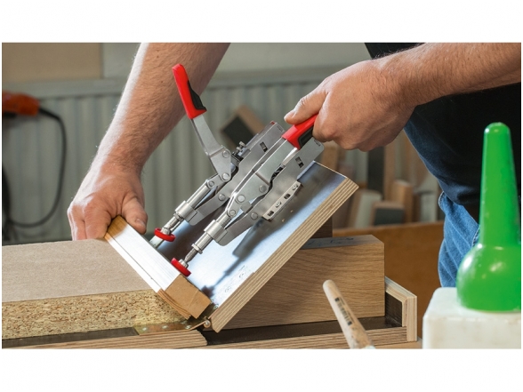 Сверхпрочный зажим Bessey STC-IHH15 с выдвижной опорой и горизонтальной базой 3 Сверхпрочный зажим Bessey STC-IHH15 с выдвижной опорой и горизонтальной базой 3