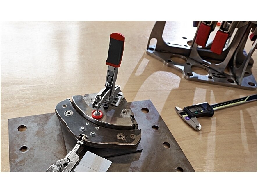 Bessey STC-VH50 Vertical Toggle Clamp with Horizontal Base 3 Bessey STC-VH50 Vertical Toggle Clamp with Horizontal Base 3